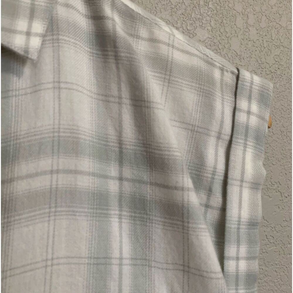 UNTUCKit Villefranchie Plaid Button Front Top Size 0 White Gray Cotton TENCEL - Picture 5 of 8